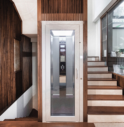 Thang máy gia đình | Biệt thự Vinhomes Green Bay